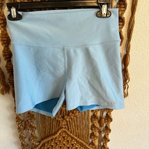 ALO yoga high waist 3 inch airlift shorts